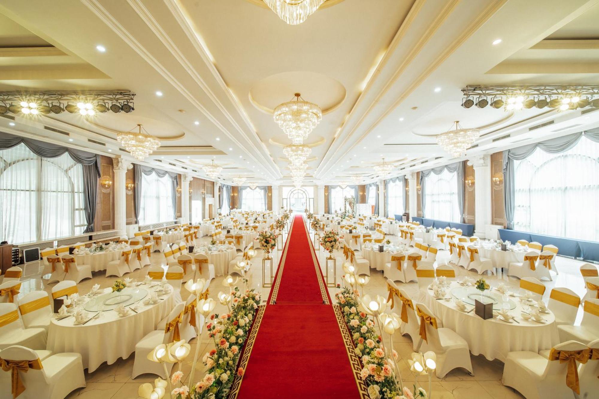 Muong Thanh Grand Hanoi Hotel Exterior foto