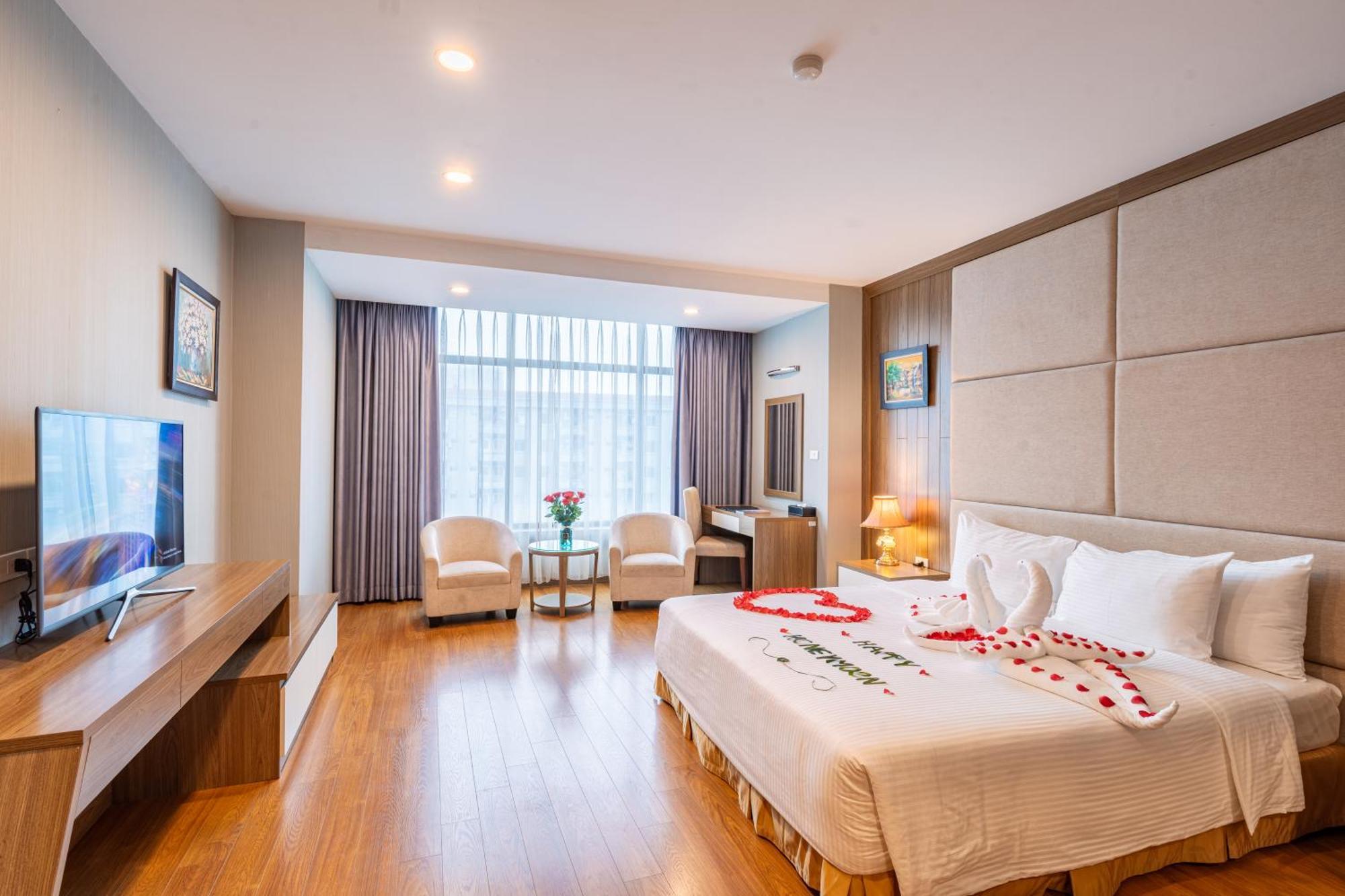 Muong Thanh Grand Hanoi Hotel Exterior foto